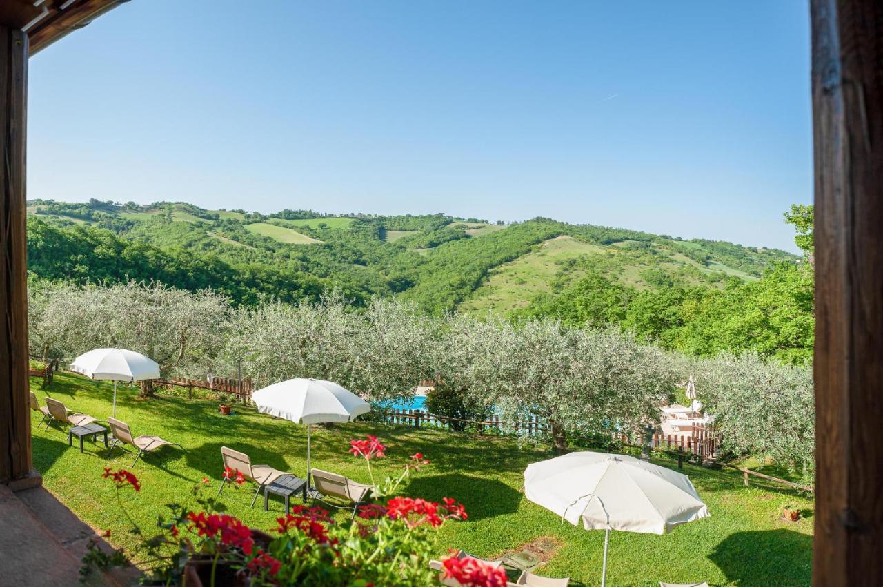 Agriturismo Le Dolci Colline Valfabbrica Exteriér fotografie